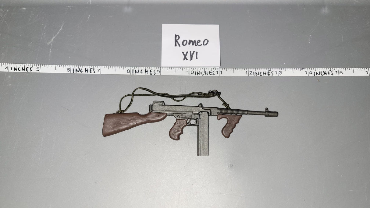 1/6 Scale WWII US Thompson Submachine Gun