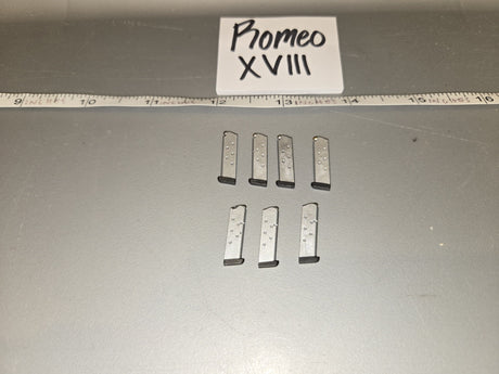 1/6 Scale Modern Pistol Magazine Lot - Romeo XVIII