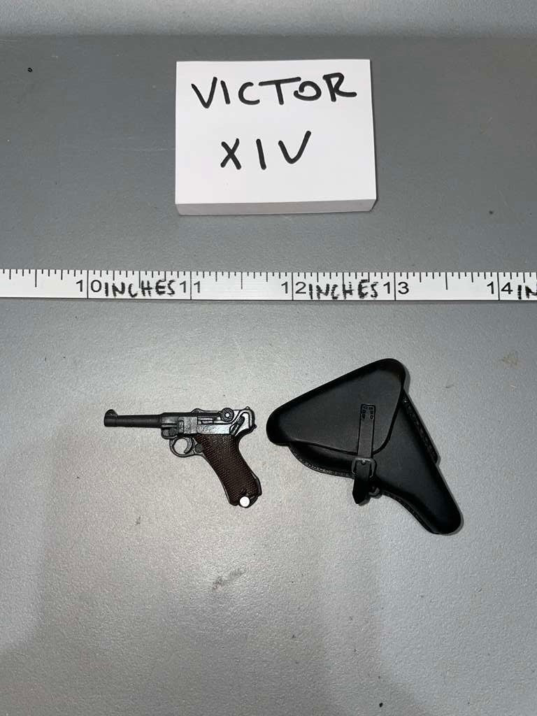 1/6 Scale WWII German Pistol and Holster