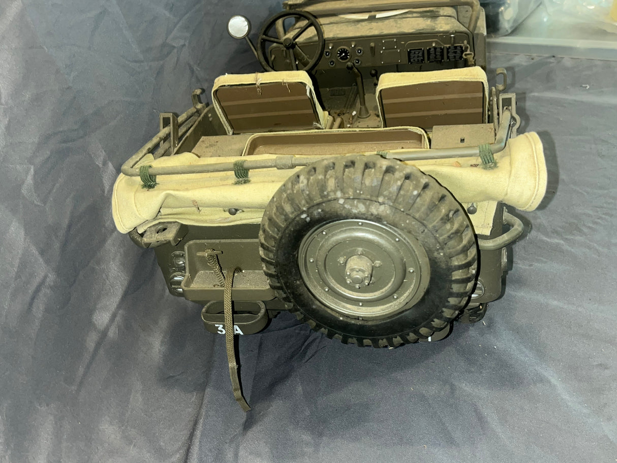 1/6 Scale WWII US Jeep - Ultimate Soldier - Weathered and Broken