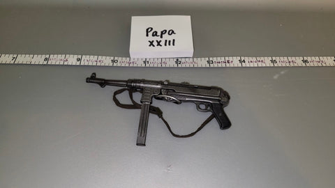 1/6 Scale WWII German MP-40