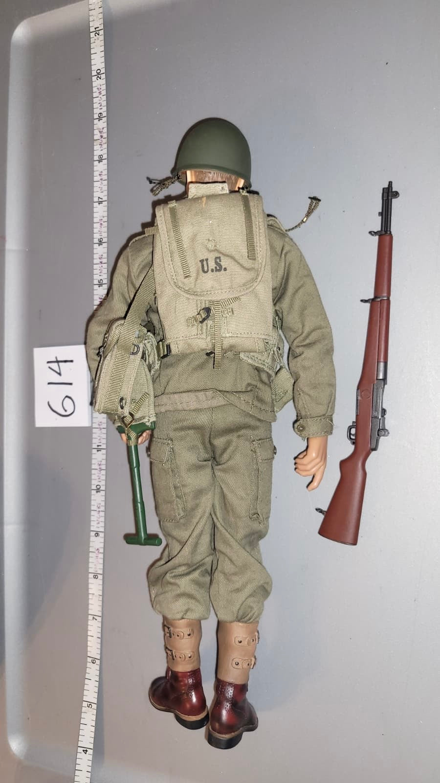 1:6 Scale WWII US Infantry Dressed Figure - Dragon