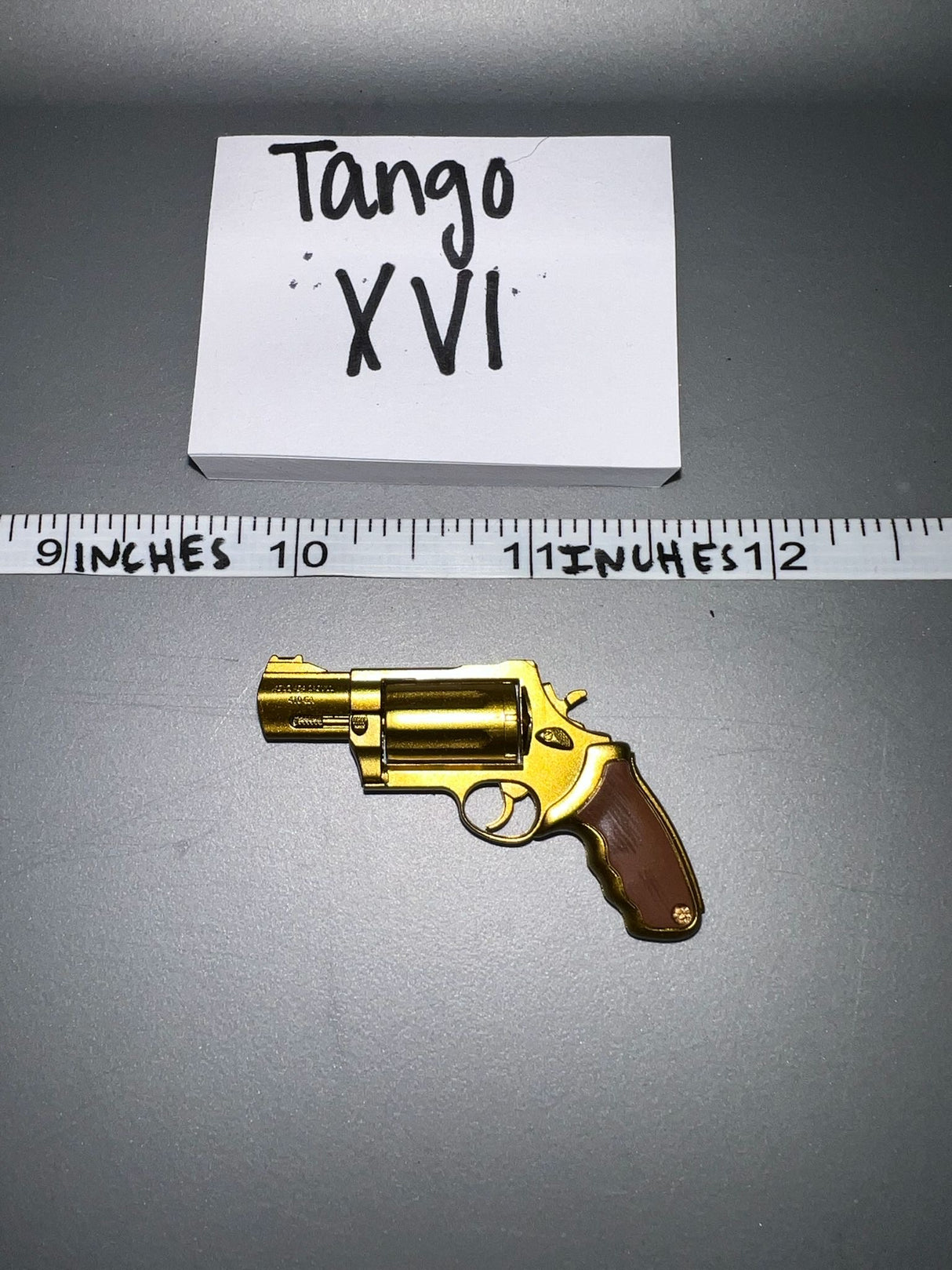 1/6 Scale Modern Era Pistol Revolver - DAM Gangsters Kingdom