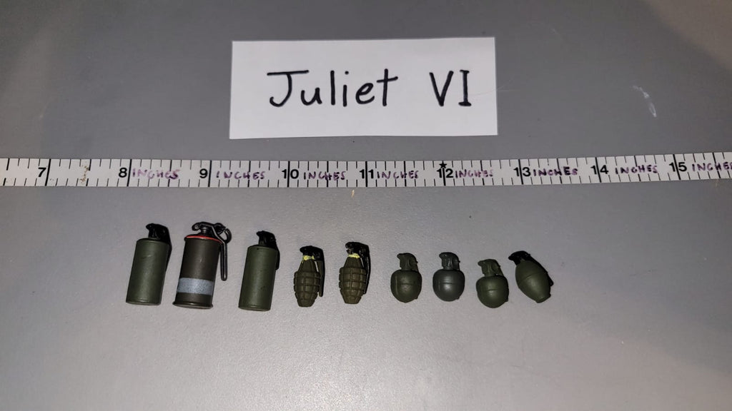 1/6 Scale Vietnam US Grenade Lot