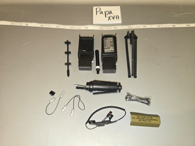 1/6 Scale Modern Era SAT COM LST-5B Satellite Radio Set with Accessories - Papa XVII