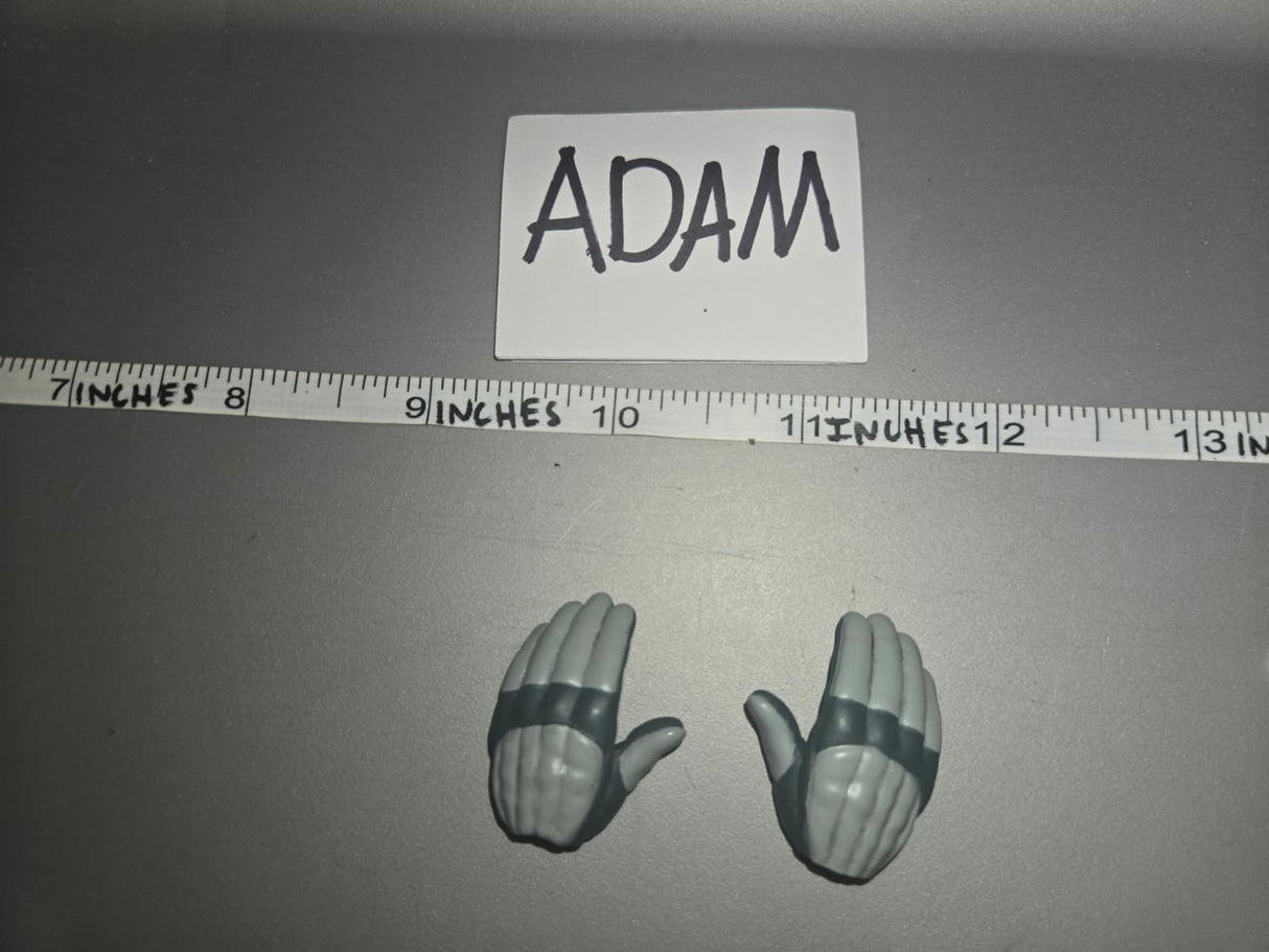 1/6 Scale Star Wars Science Fiction Gloved Hand Lot