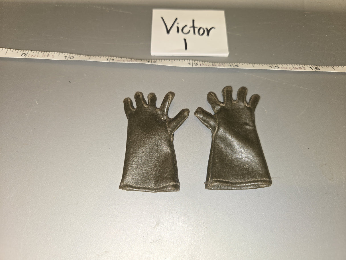 1/6 Scale WWII German Motorcycle Gloves - DID
