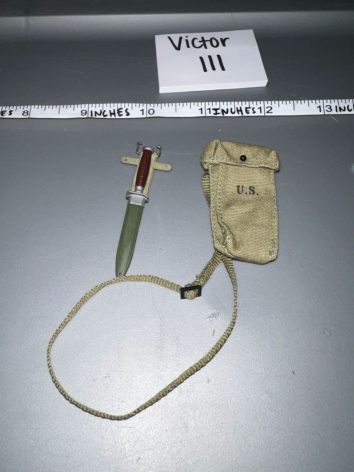 1/6 Scale WWII US M3 Grease Gun Ammunition Bag and Knife