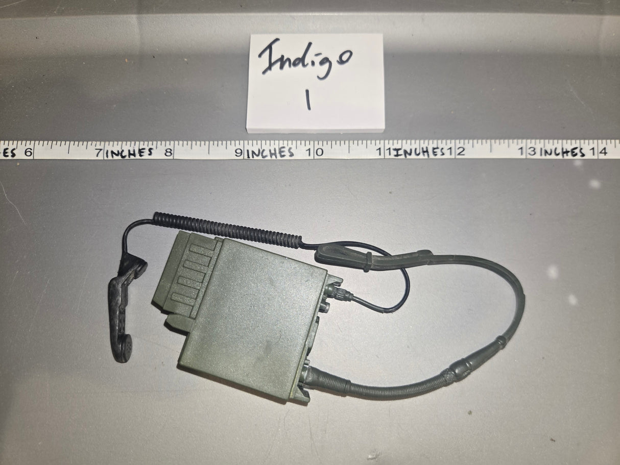 1/6 Scale Modern Era Radio