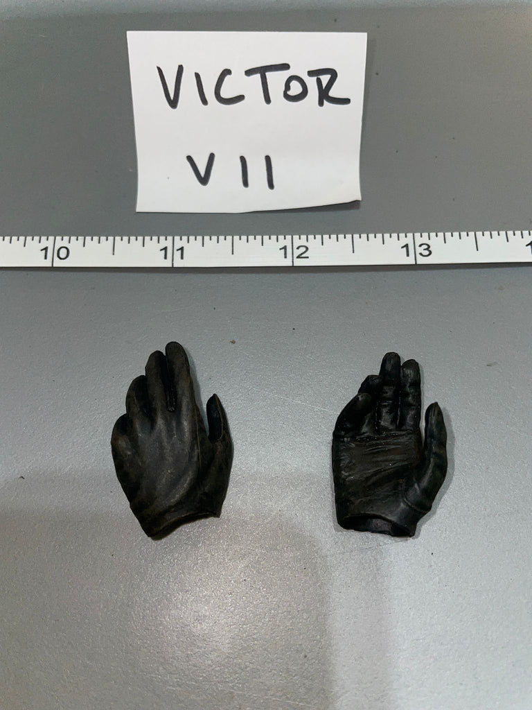 1/6 Scale Modern Gloved Hands