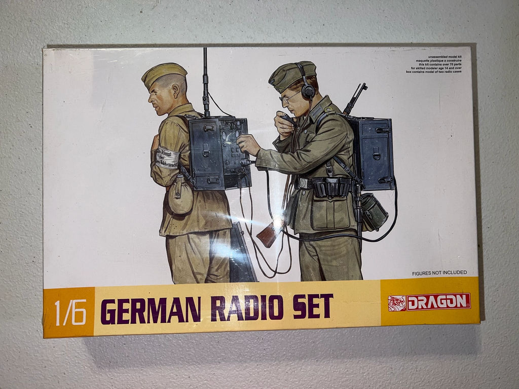 1/6 Scale WWII German Radio Model Kit - Dragon