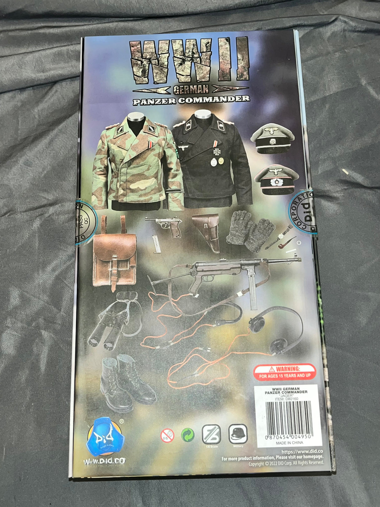 1/6 Scale WWII German Tanker Officer Jager - NIB DID