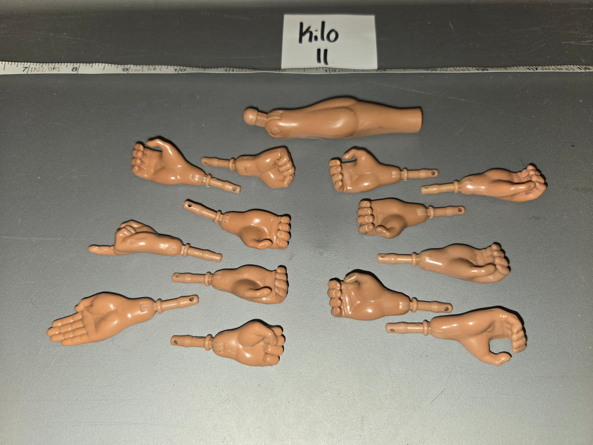 1/6 Scale Nude Figure Hand Lot - Ultimate Soldier
