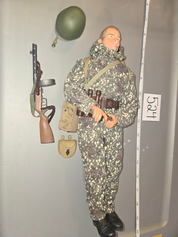 1:6 Scale WWII Russian Scout Dressed Figure - Dragon