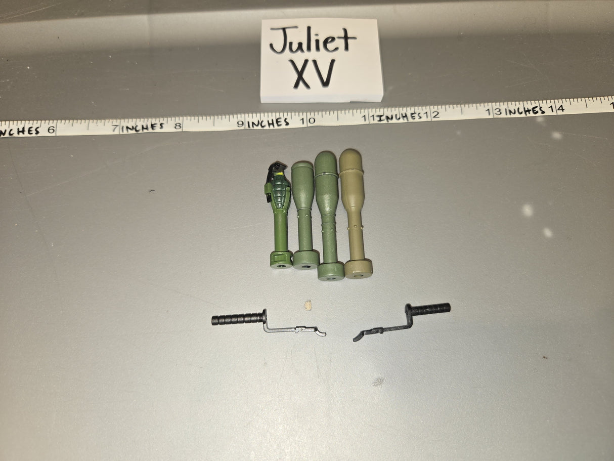 1:6 WWII US Rifle Grenade Lot