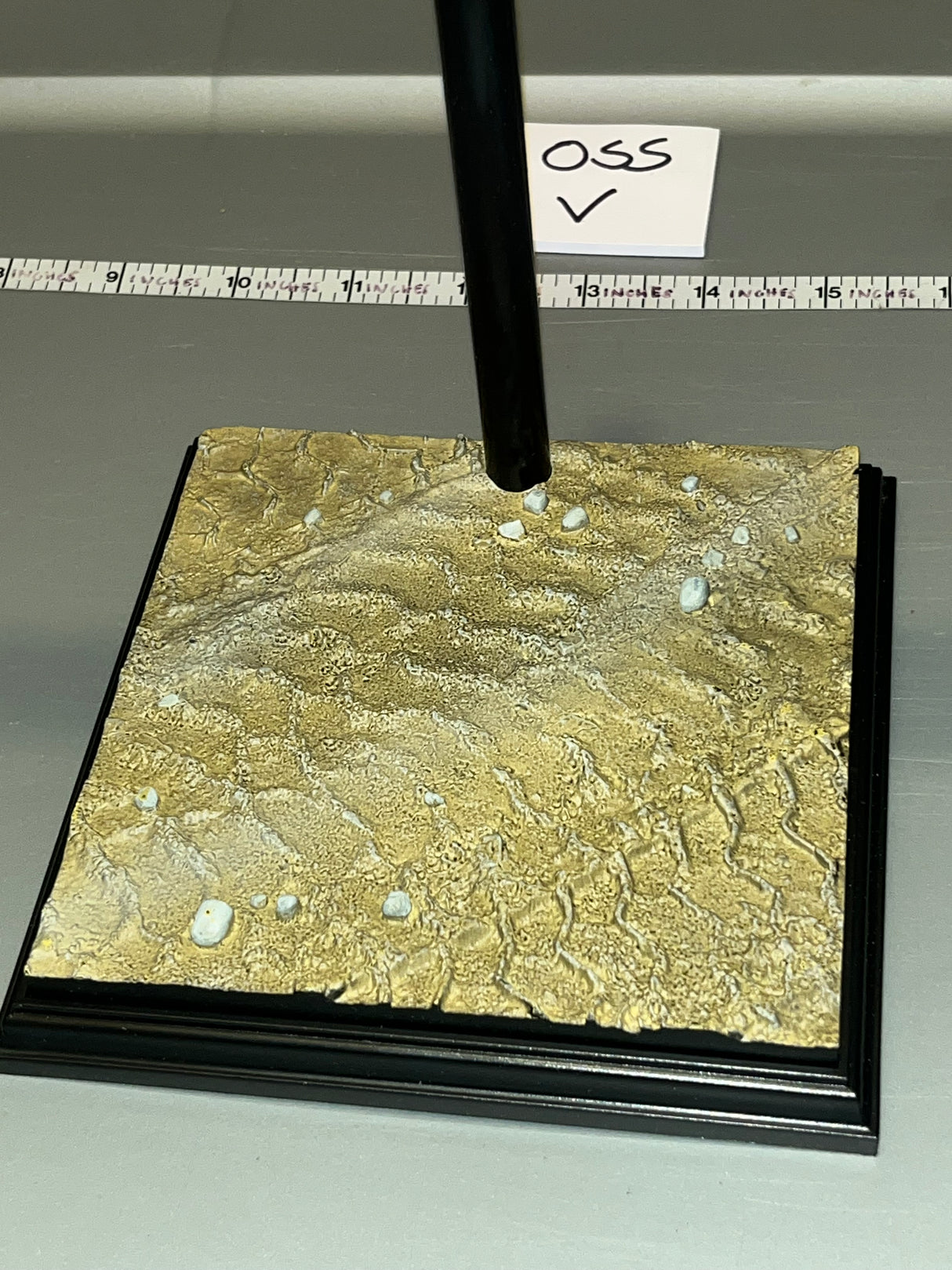 1:6 Scale WWII US Tanker Fury Figure Stand - Coon Ass Loader - Facepool