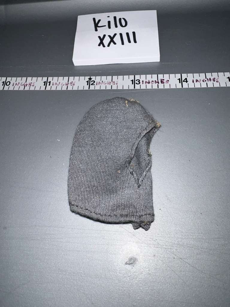 1:6 Scale WWII German Neck Gaiter / Torque