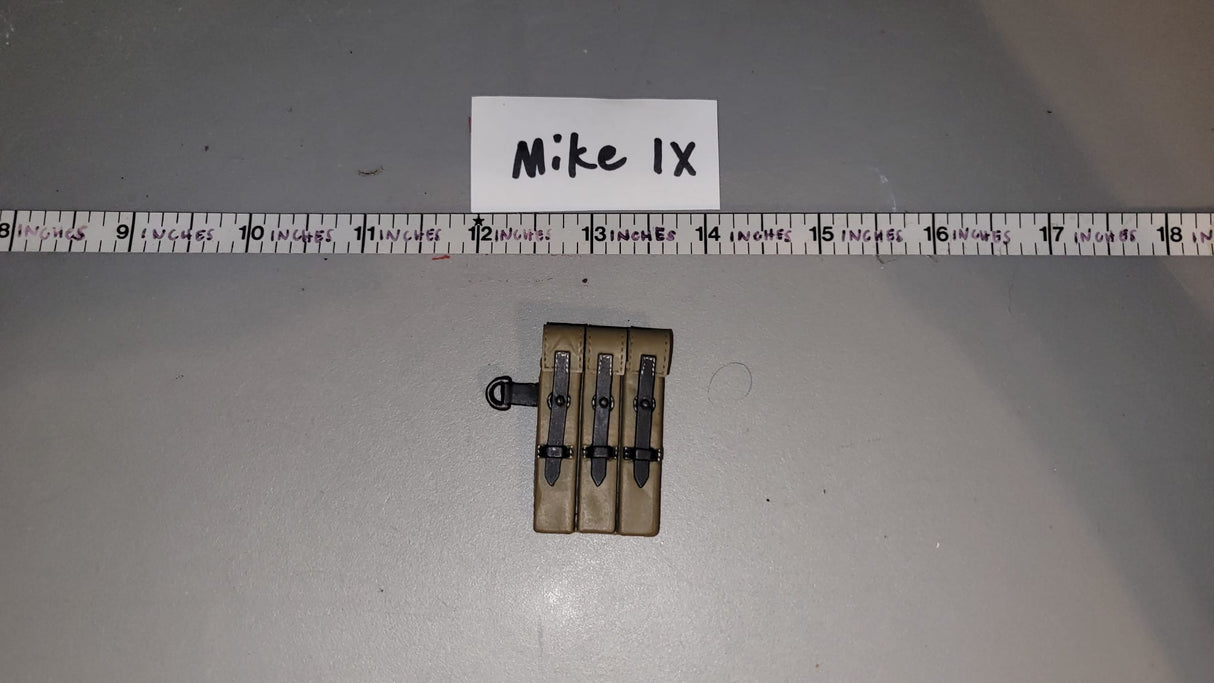 1/6 Scale WWII German MP-40 Pouch