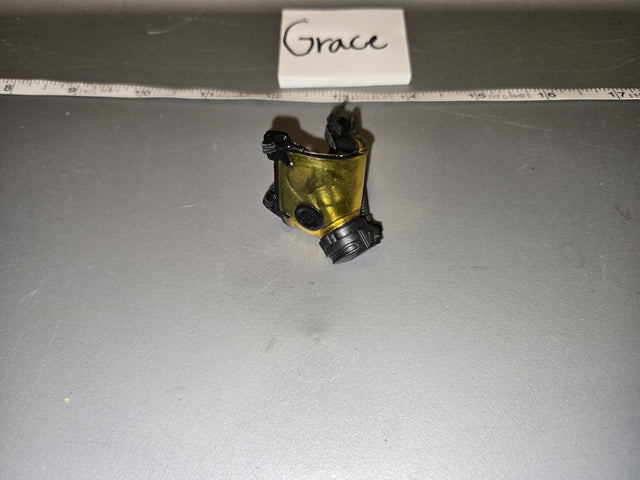 1/6 Scale Modern Era Gas Mask with Tinted Visor - Grace