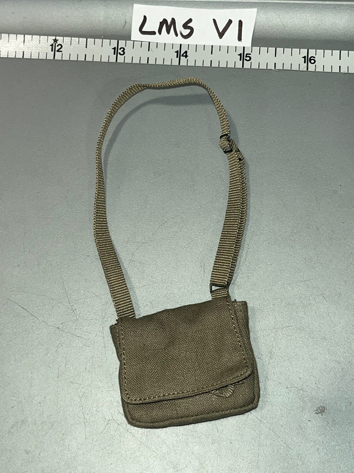 1:6 Korean War Chinese Musette Bag - Vietnam NVA - Flagset