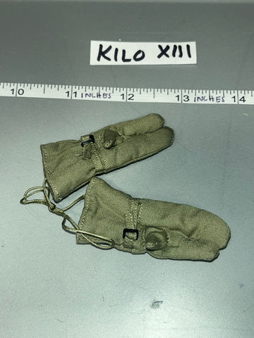 1:6 Korean War Chinese Chicom Gloves