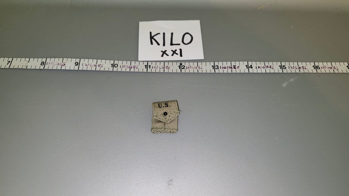 1:6 Scale WWII US .45 Magazine Pouch