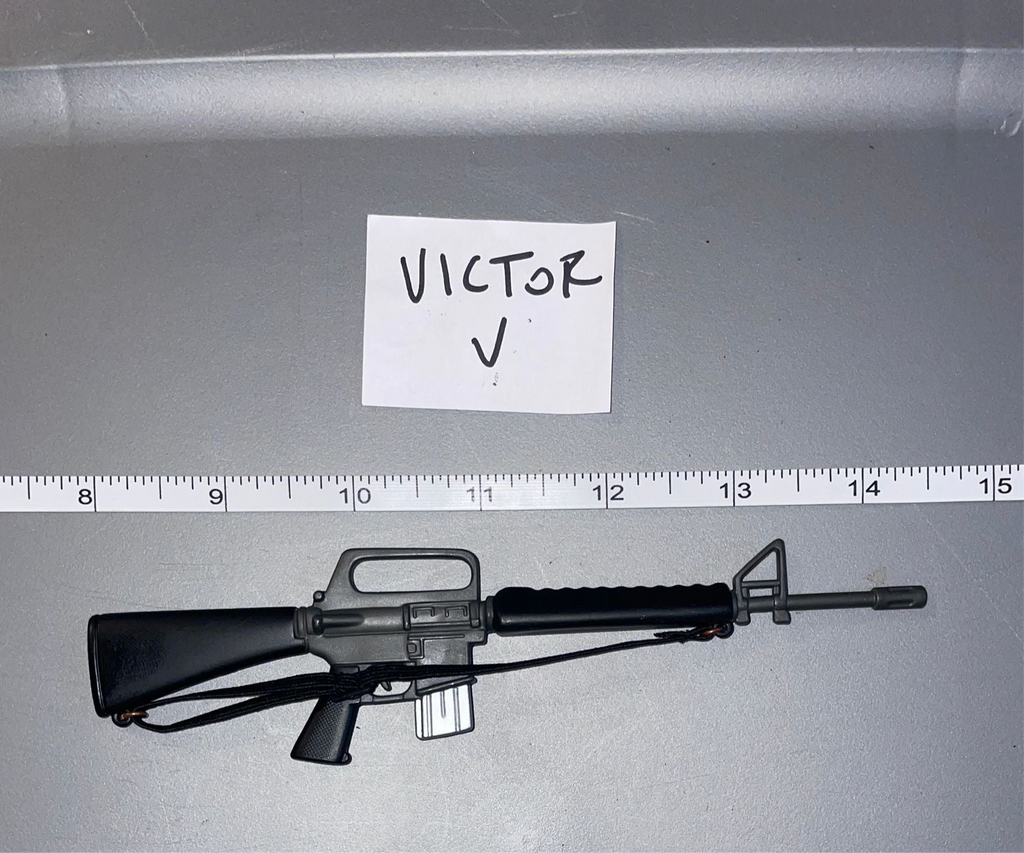1:6 Scale Vietnam Era US M-16 Rifle