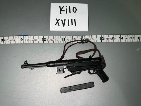1/6 Scale WWII German MP-38 - DID