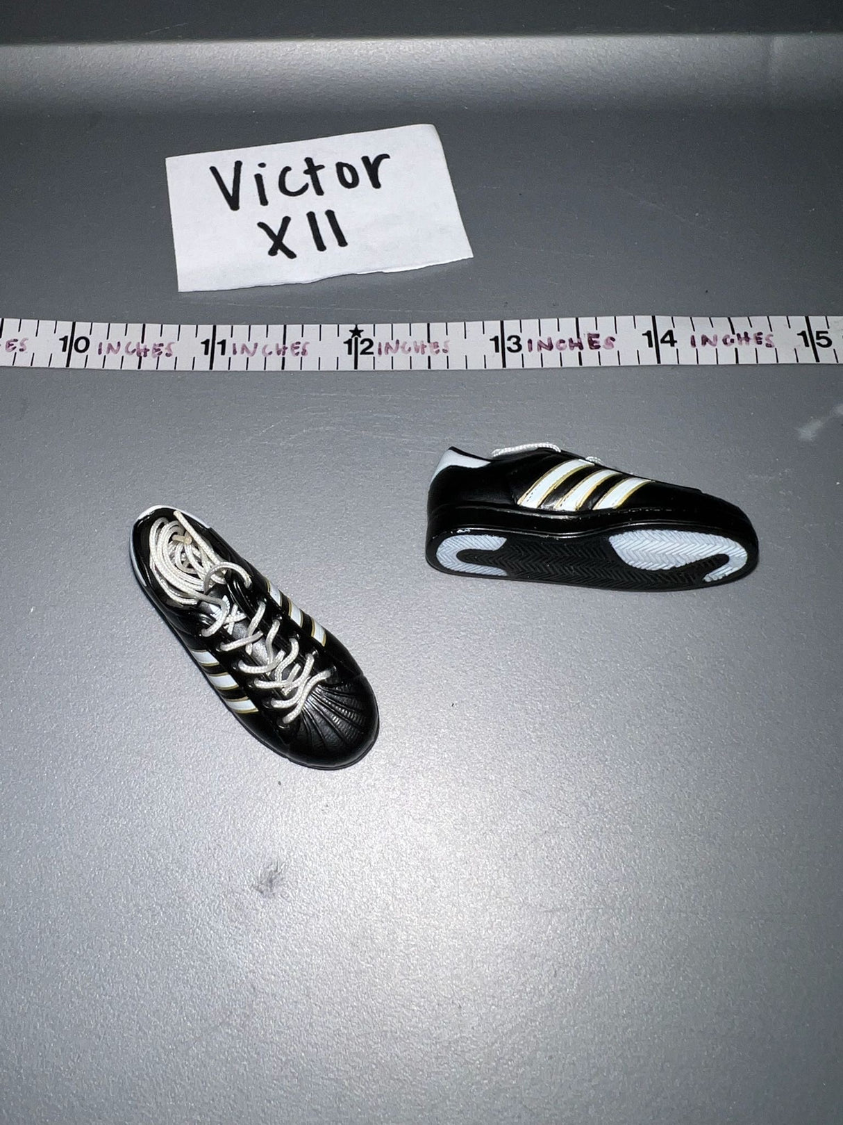 1/6 Scale Modern  Tennis Shoes