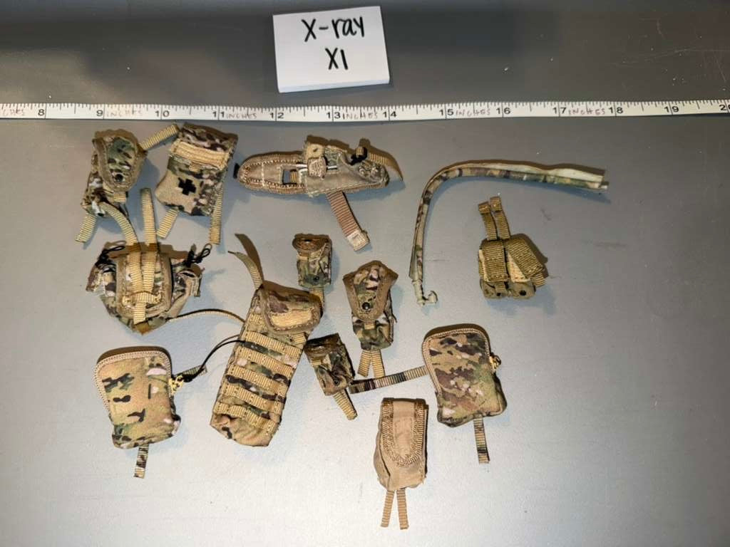 1/6 Scale Modern Era Pouch Lot