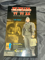 1/6 Scale WWII GERMAN DEUTSCHE FELDPOST Postman - Adler Martin - NIB Dragon Cyber Hobby