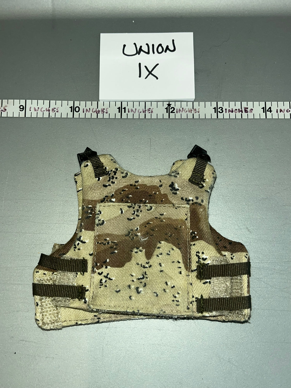 1:6 Modern Era Body Armor - Chocolate Chip