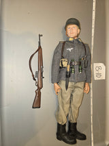 1:6 Scale WWII German Fallschirmjager Paratrooper Dressed Figure - Dragon