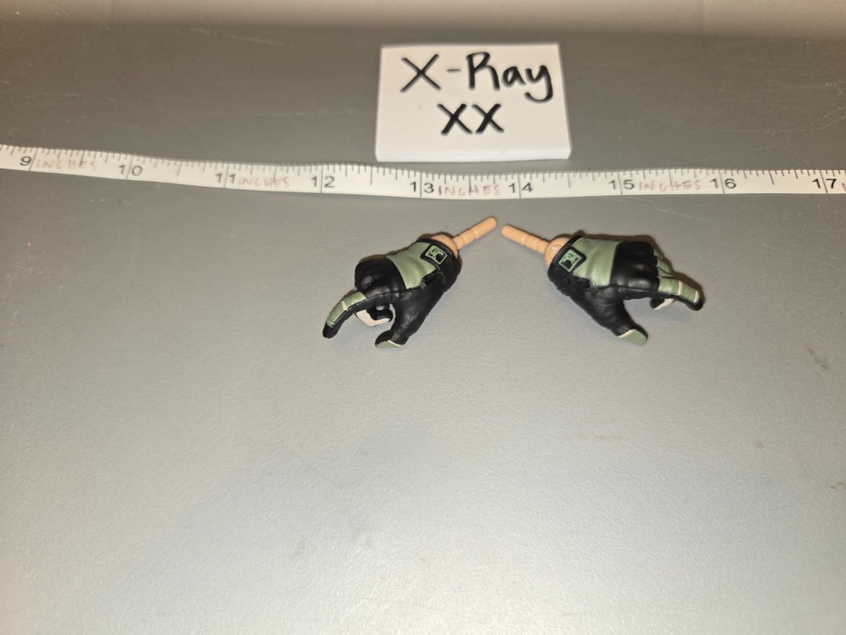 1/6 Scale Modern Era Military Trigger Finger Gloved Hands - X-Ray XX