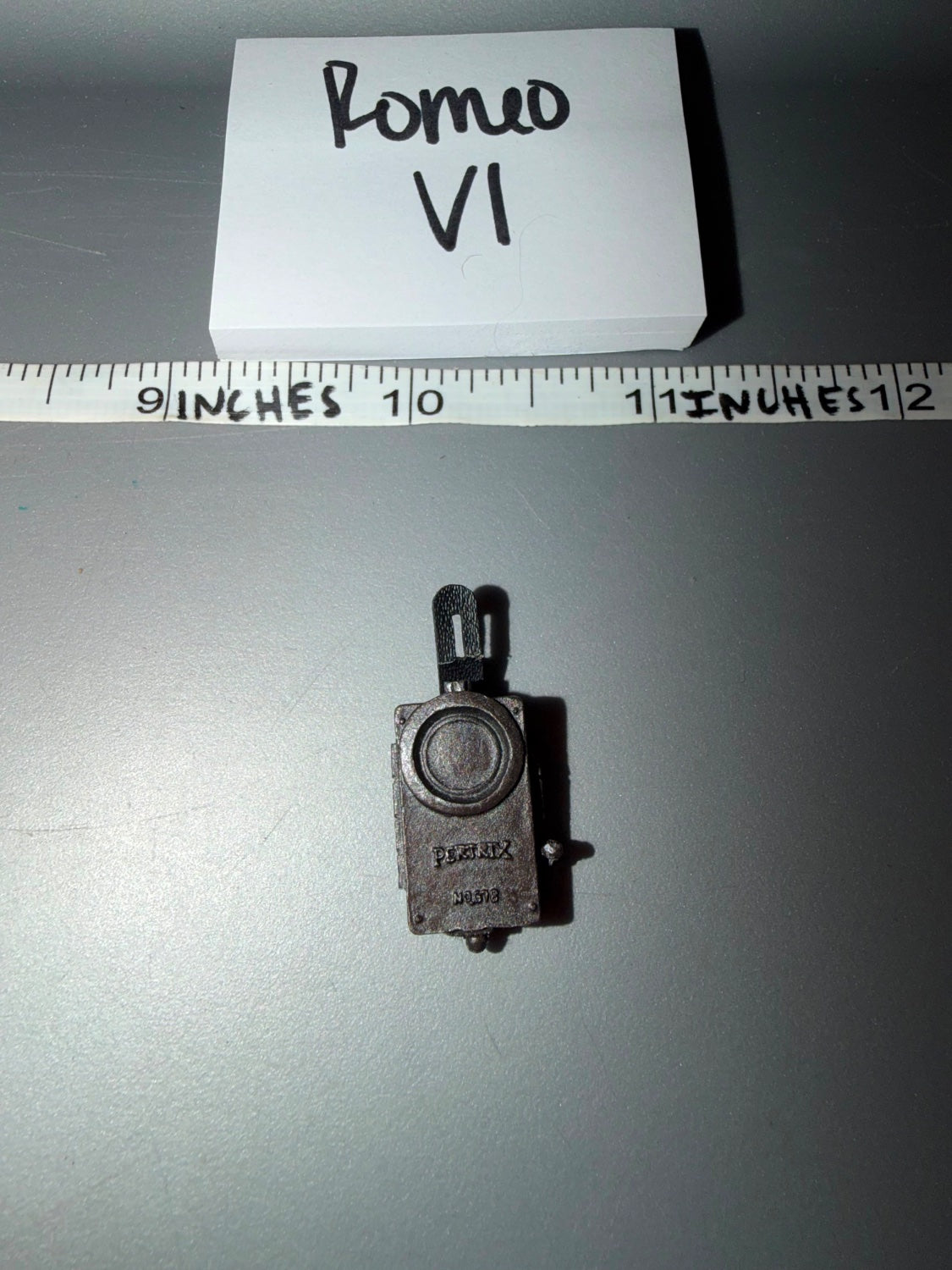1/6 Scale WWII German Pertrix Flashlight - Romeo VI