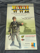 1/6 Scale WWII GERMAN PANZERGRENADIER NCO HAKON - NIB Dragon