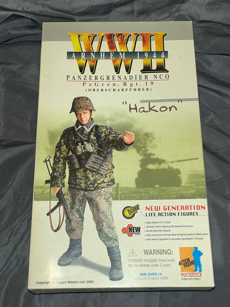 1/6 Scale WWII GERMAN PANZERGRENADIER NCO HAKON - NIB Dragon