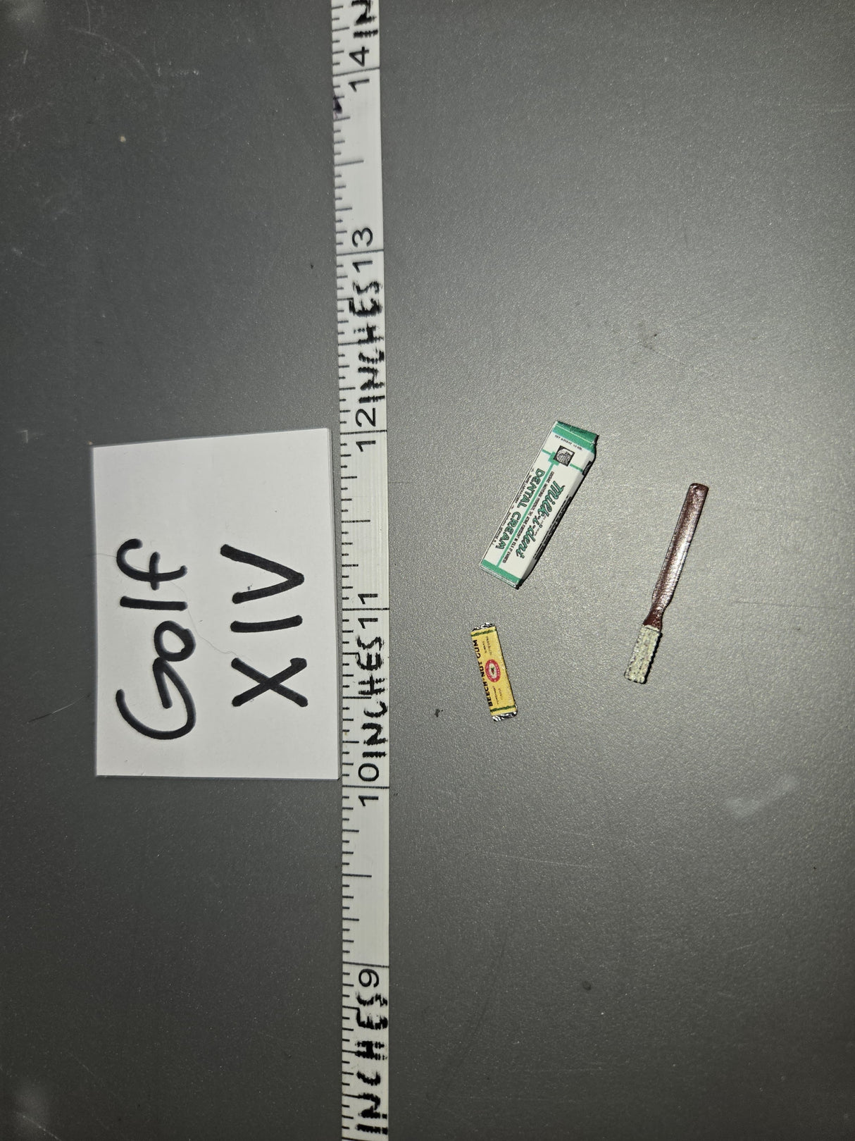 1:6 Scale WWII US Tooth Brush Kit
