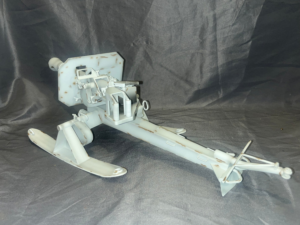 1/6 Scale WWII German Winter Camouflage Puppchen Antitank Gun with Ski Carriage