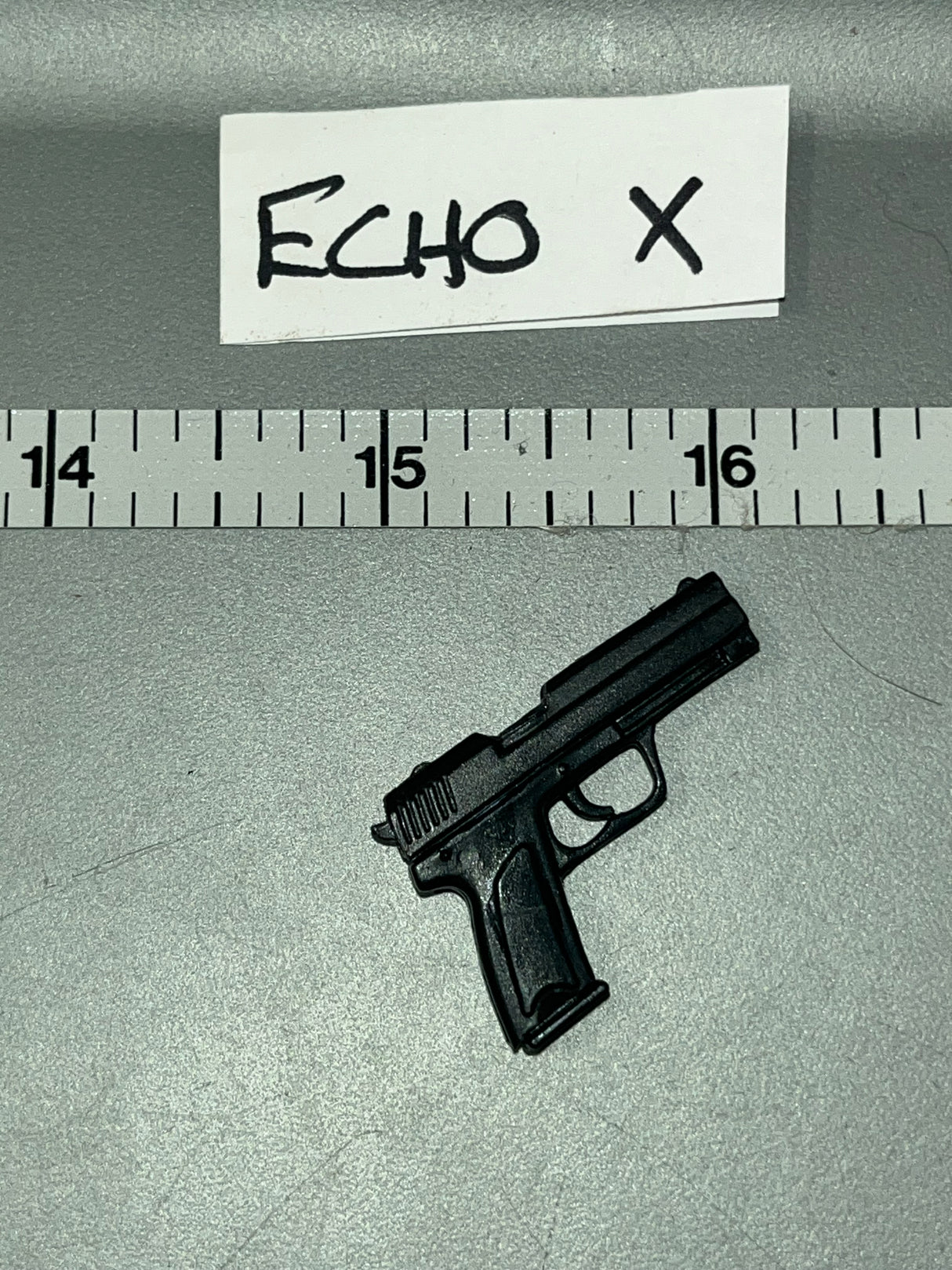1/6 Modern Era Pistol