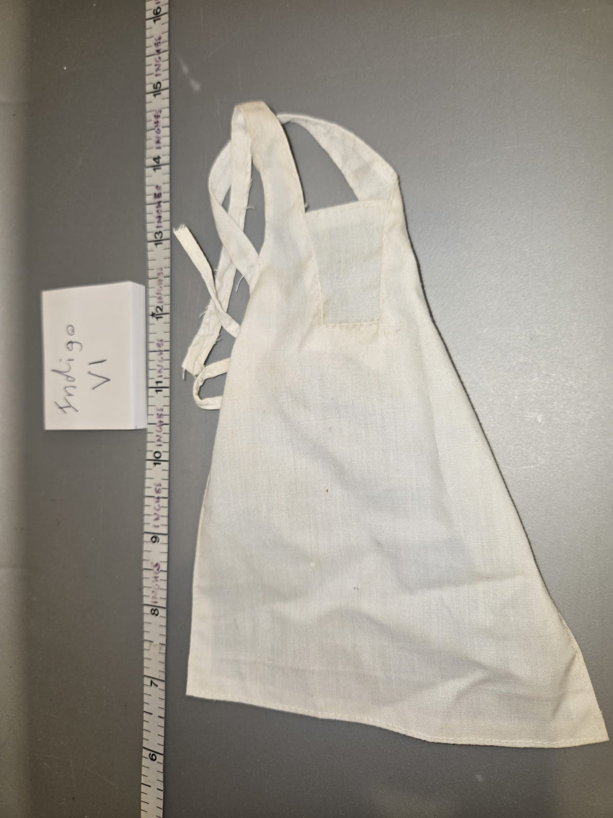 1/6 Scale WWII German Female Nurse Apron - Dragon