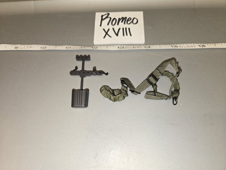 1/6 Scale Modern Era Tactical Single Point Bungee Rifle Sling with Rail Mount - Romeo XVIII