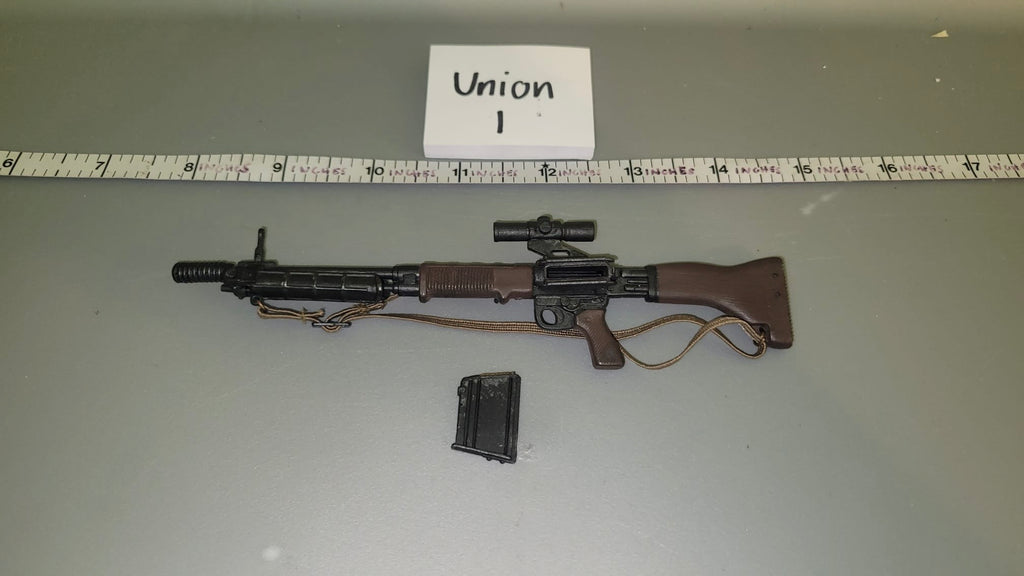 1:6 Scale WWII German FG-42