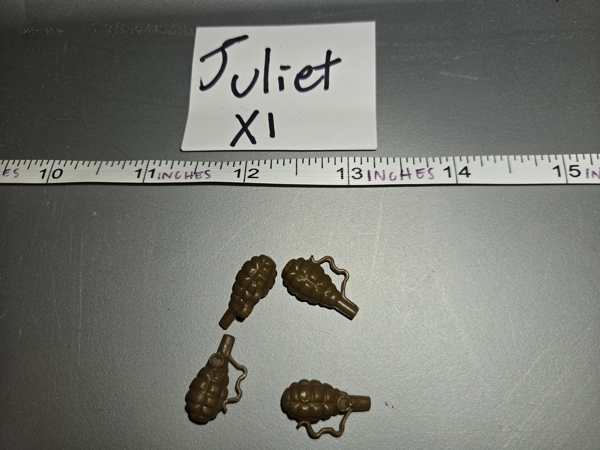 1:6 Scale WWII Russian Grenade Lot