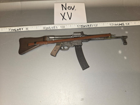 1/6 Scale WWII German StG44 Assault Rifle - Nov. XV