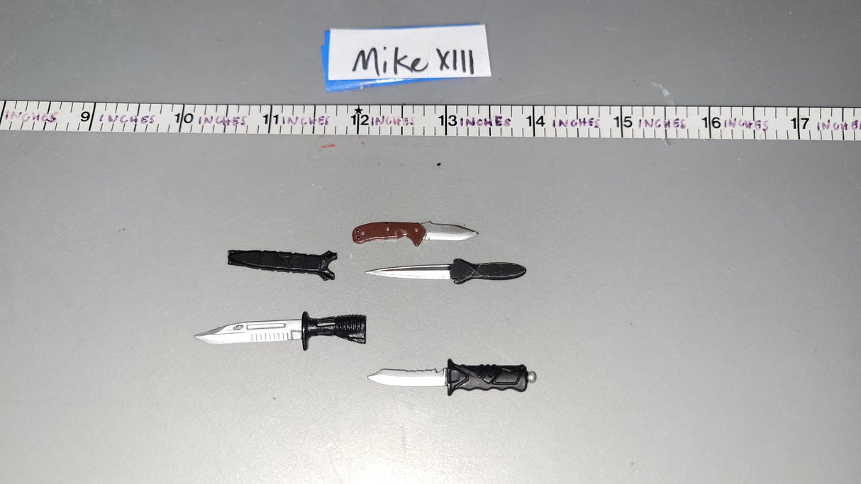 1/6 Scale Modern Era Knife Lot