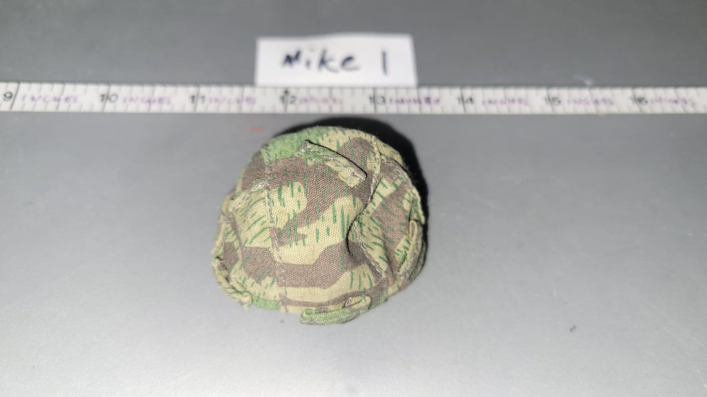 1:6 WWII German Splinter Camouflage helmet cover