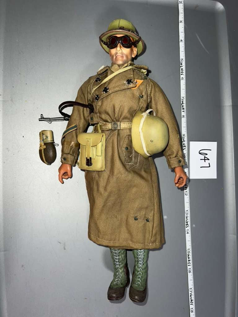 1:6 Scale WWII German Afrika Korps Motorcycle Rider Dressed Figure - BBI