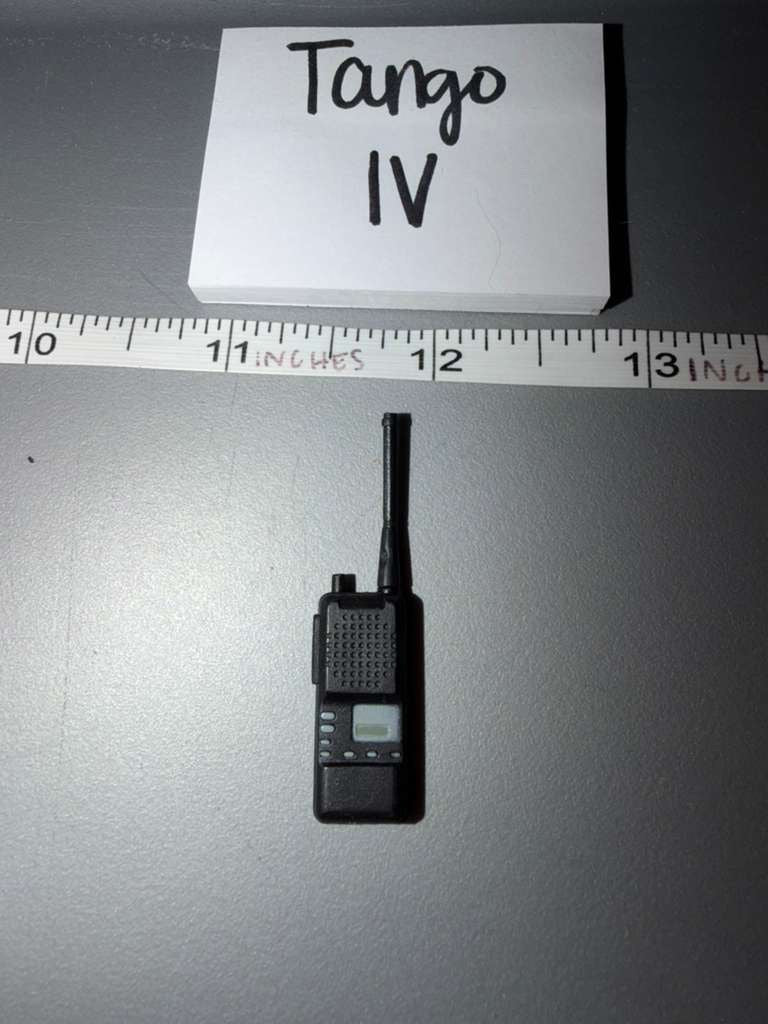 1/6 Scale Modern Era Police Walkie Talkie Radio - Tango IV