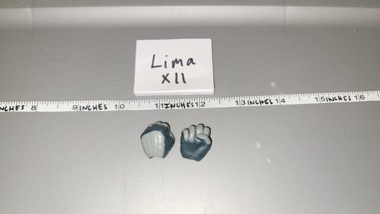 1/6 Scale Star Wars Science Fiction Gloved Hand Lot